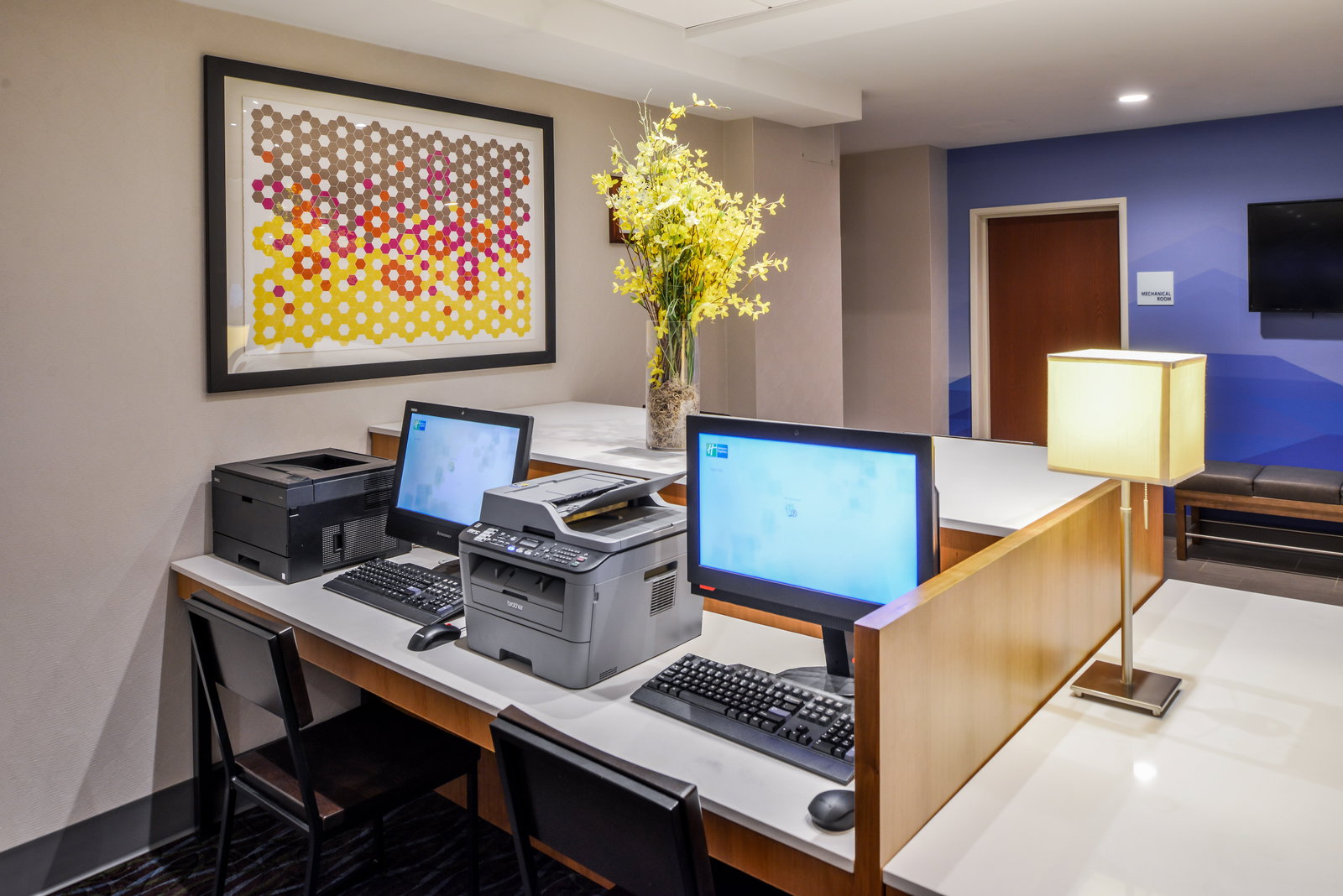 Holiday Inn Express Hotel & Suites - thumb 17