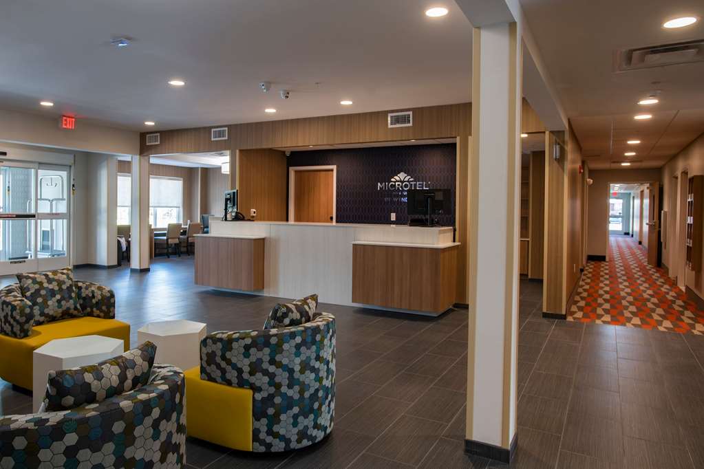 Microtel Inn & Suites By Wyndham - thumb 5