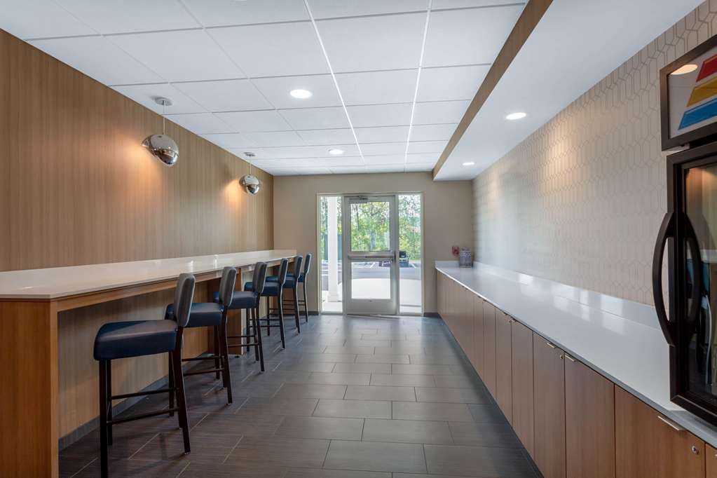 Microtel Inn & Suites By Wyndham - thumb 17