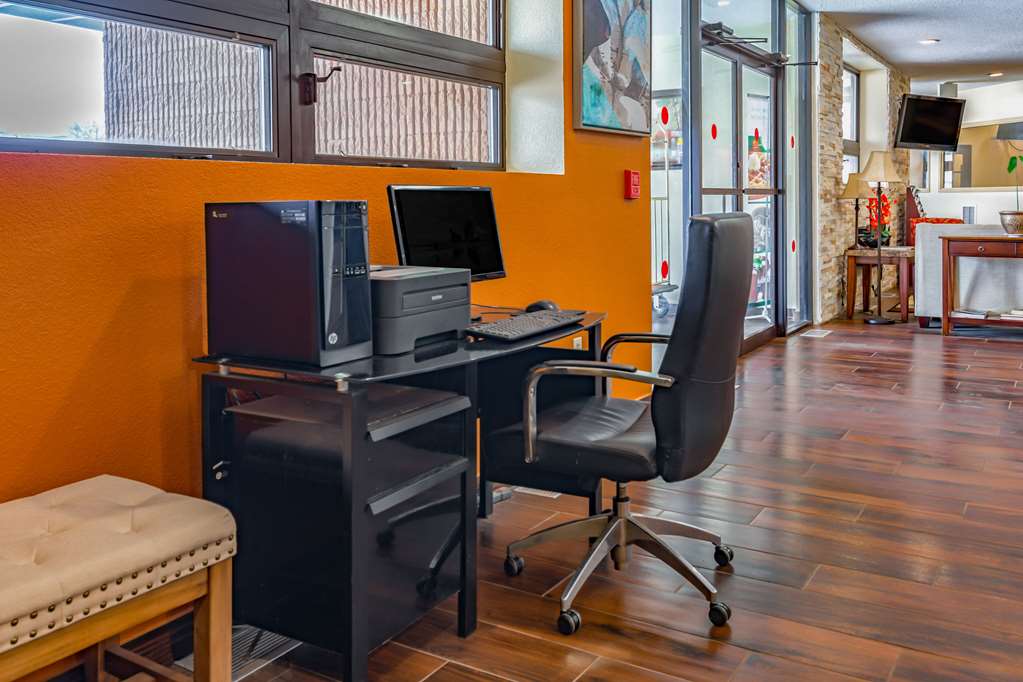 Quality Inn - thumb 17