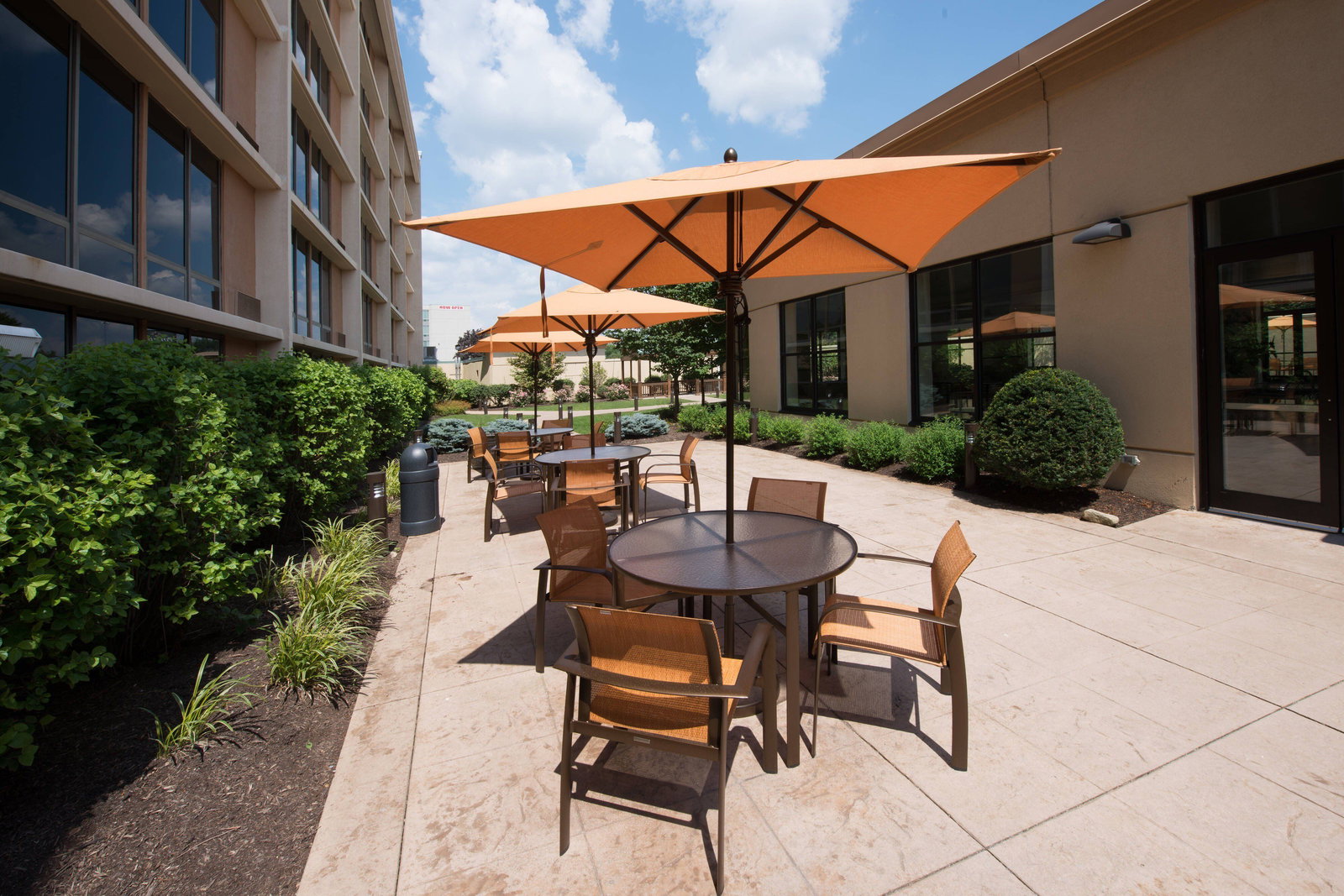 Courtyard By Marriott Canton - thumb 7