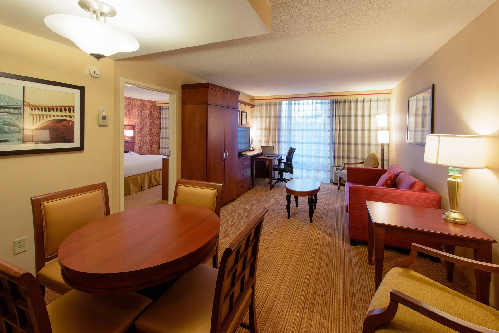 Courtyard By Marriott Canton - thumb 12