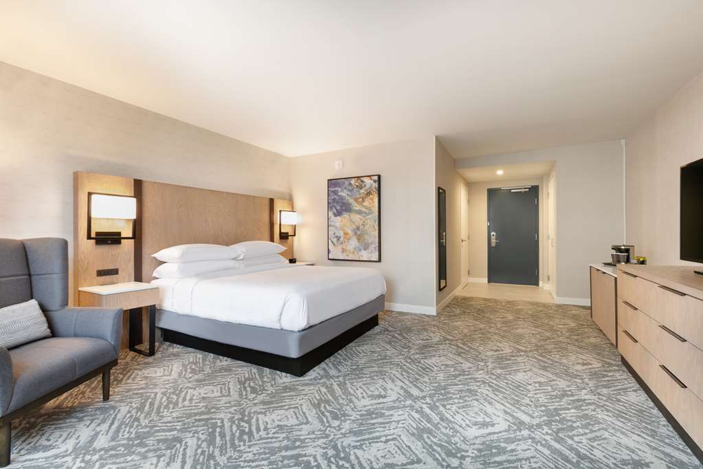 DoubleTree By Hilton Canton Downtown - thumb 5