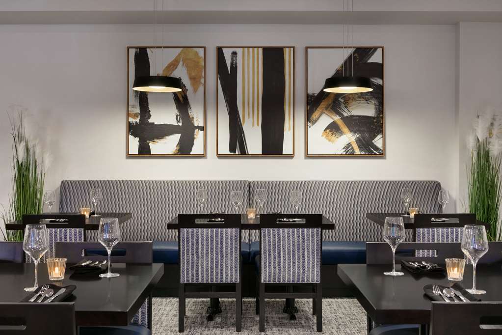 DoubleTree By Hilton Canton Downtown - thumb 14