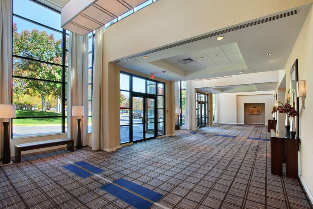 The Saratoga Hilton - thumb 12