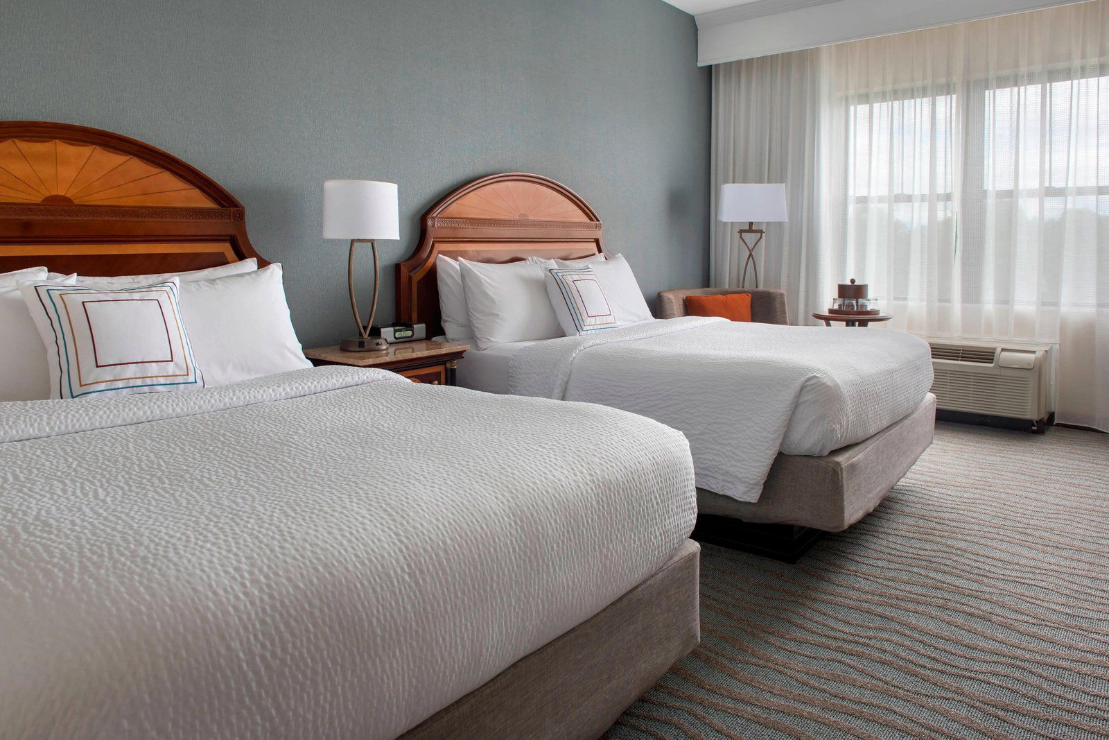 Courtyard Saratoga Springs - thumb 3