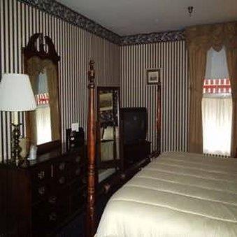 The Inn At Saratoga - thumb 13