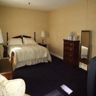 The Inn At Saratoga - thumb 14