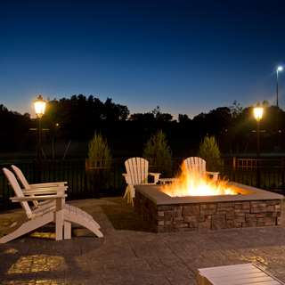 Saratoga Casino & Raceway Hotel - thumb 1