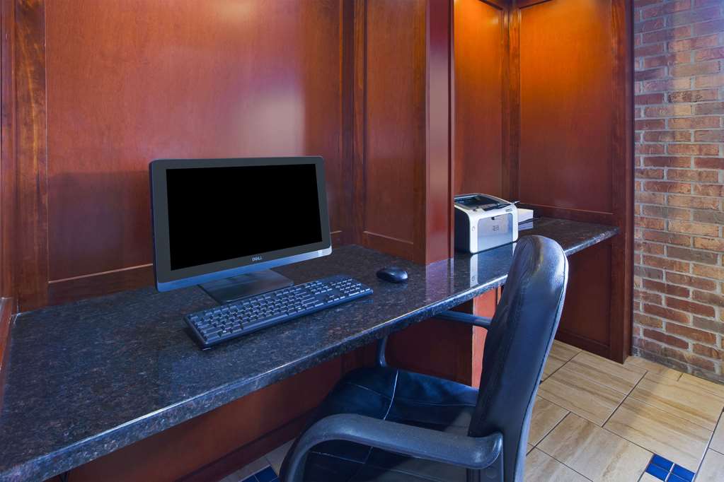 Quality Inn - thumb 16