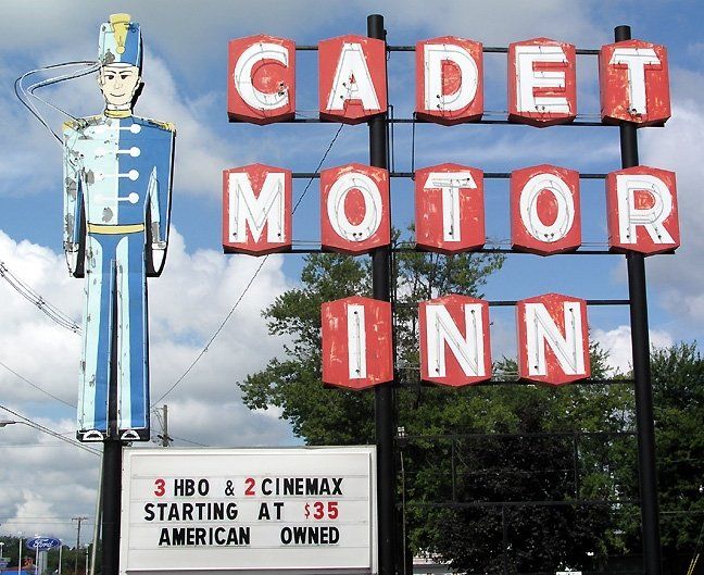 Cadet Motor Inn - thumb 1