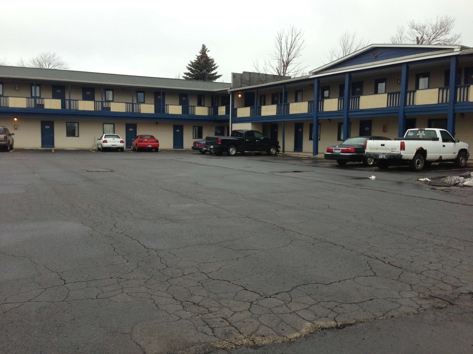 Cadet Motor Inn - thumb 2