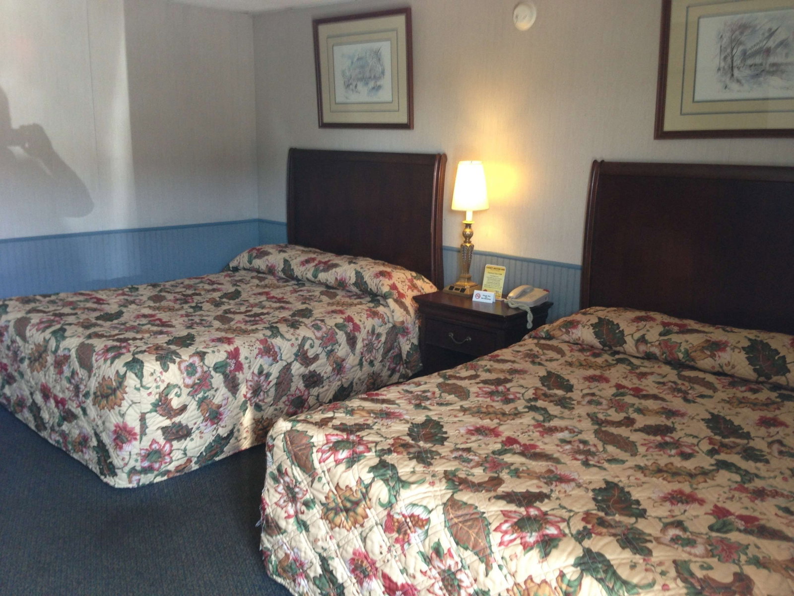 Cadet Motor Inn - thumb 4