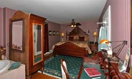 Cobblestone Manor - thumb 1