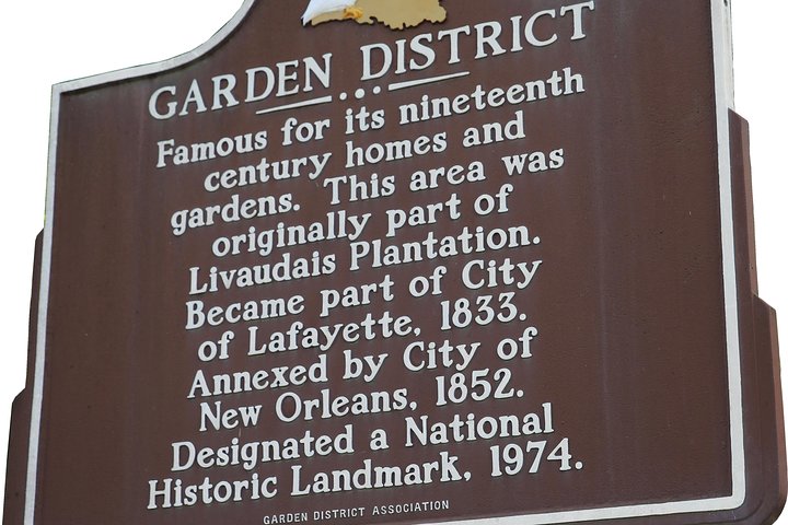 New Orleans City And Cemetery 2-Hour Bus Tour - thumb 1