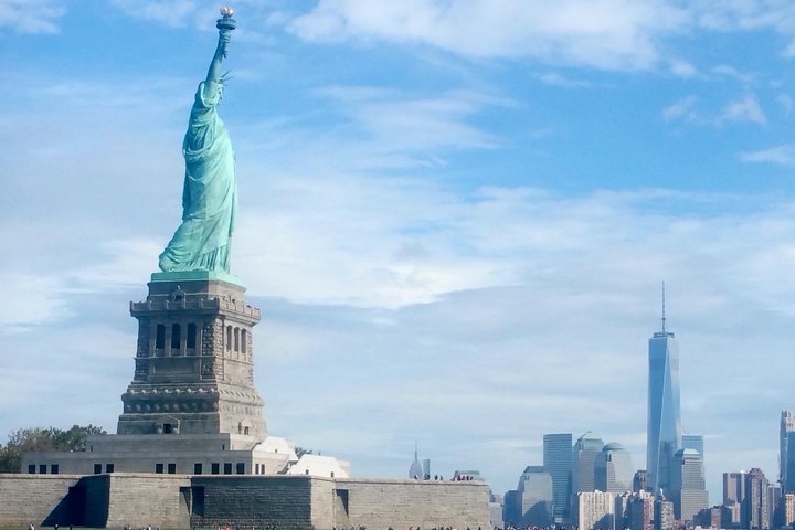 Statue Of Liberty And Ellis Island Tour - thumb 0