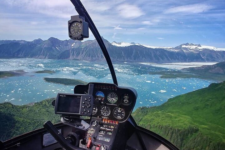 60 Minute Extended Glacier Tour And Landing - thumb 0
