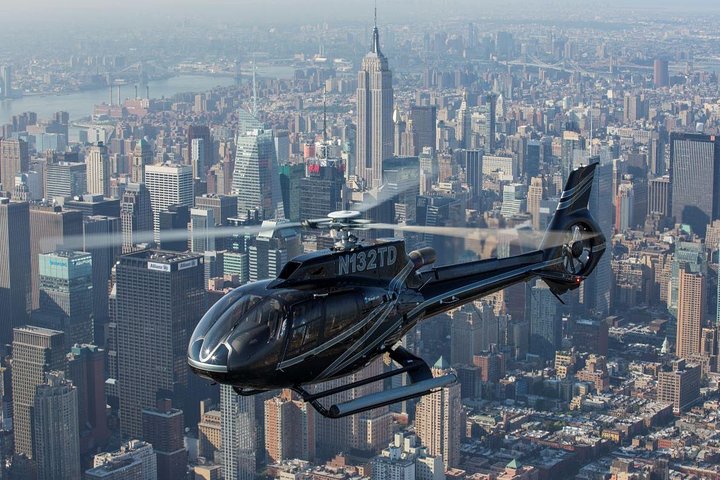 New York Helicopter Tour: Manhattan Highlights - thumb 3