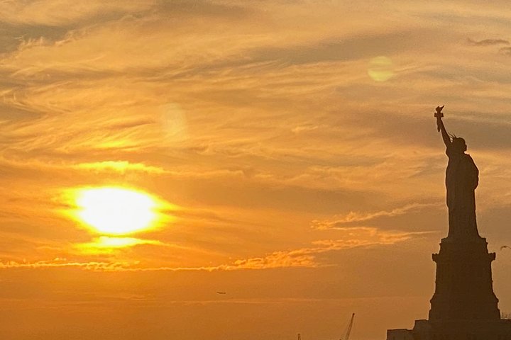 NOW OPEN: Statue Of Liberty Sightseeing Cruise 60 Min - thumb 4