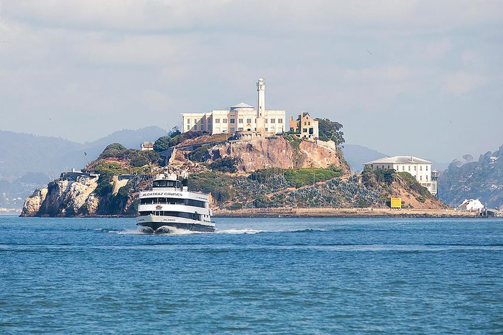 Combo Tour Alcatraz Island and San Francisco Grand City Tour