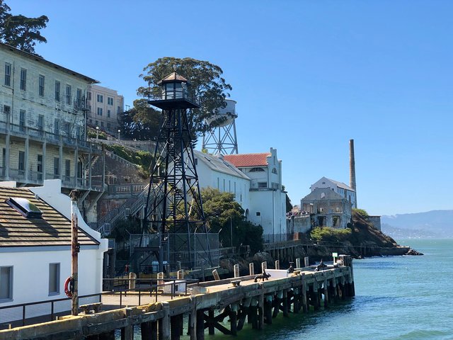 Alcatraz Tour plus Muir Woods and Sausalito Day Trip