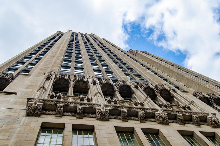 Chicago Walking Tour: The Magnificent Mile - thumb 2