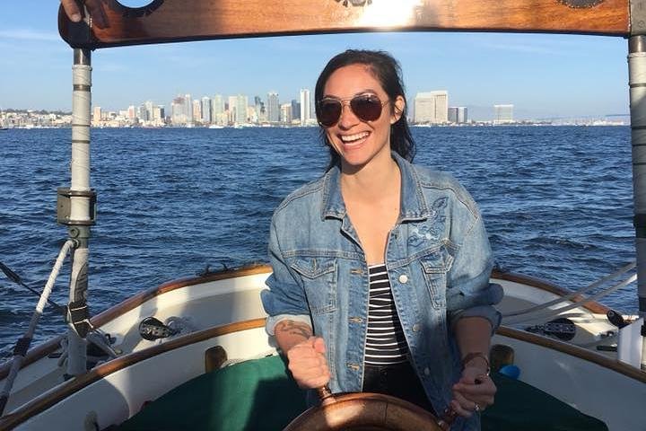 Small Group Classic Sunset Sail in San Diego