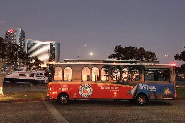 San Diego City Lights Night Tour - thumb 2