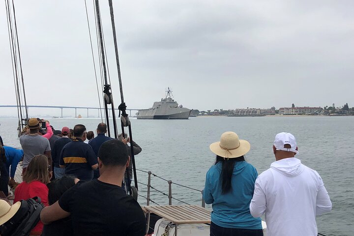 San Diego Whale Watching Cruise - thumb 4