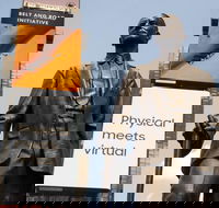 Full-Day New York Must See Small-Group Tour plus One World Observatory Ticket - USA Accommodation