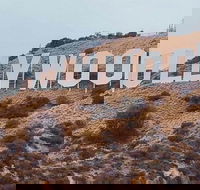 Official Hollywood Sign Hike Walk to the Hollywood Sign - Students Accommodation