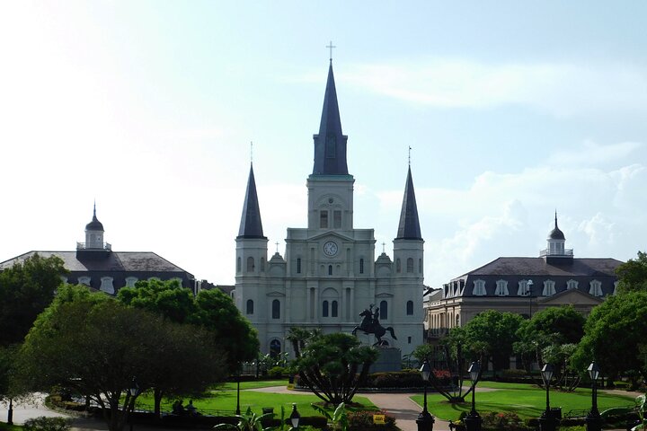 New Orleans French Quarter, Voodoo, Cemetery Tour Or Cemetery Insiders Tour - thumb 3