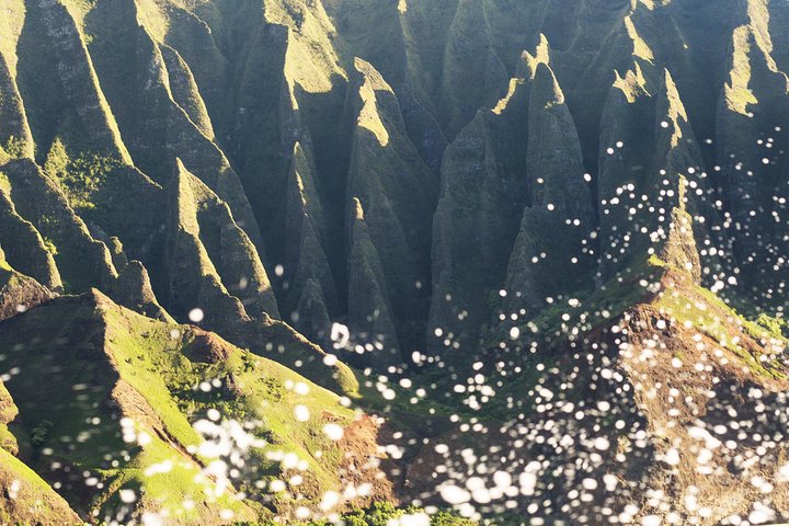 LUCKY LADY - Deluxe Na Pali Sunset Tour - thumb 1