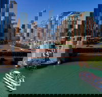 Chicago Lake and River Architecture Tour - Students Accommodation