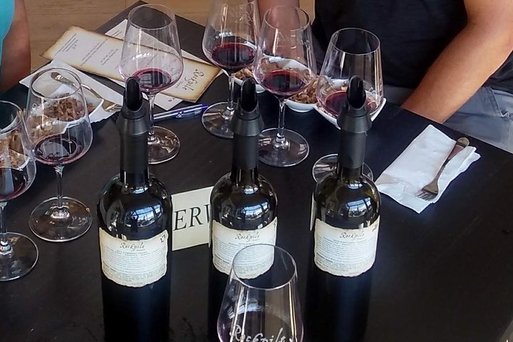 Healdsburg Wine Tasting And Food Pairing Guided Walking Tour - thumb 0