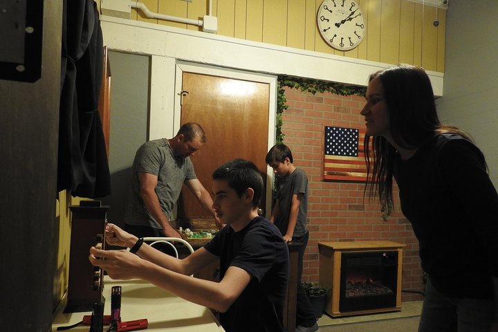 Dead End Escape Room - thumb 1