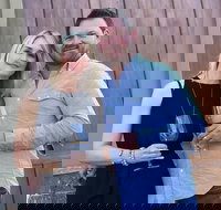 8-Hour Exclusive Wine Tour Experience for up to 6 Guests / Napa-Sonoma - USA Accommodation