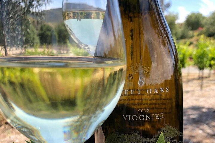 5 Flights Of Wine With An Educational Presentation And Tour. - thumb 2