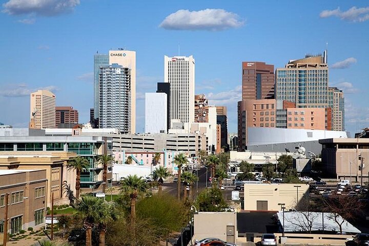 Arrival Private Transfer: Sky Harbor Airport PHX To Phoenix In Luxury Van - thumb 1