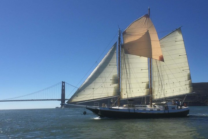 Come Sailing With Us Aboard A Classic 72' Tall Ship Schooner-up To 49 Passengers - thumb 4