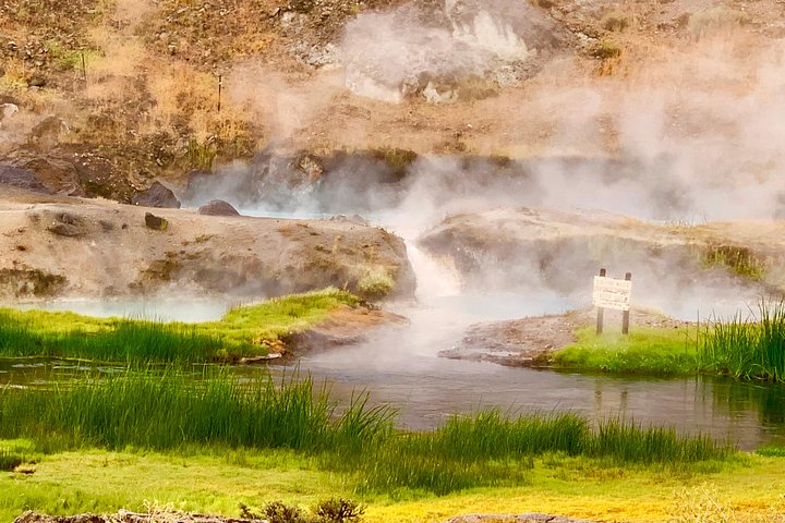 Discover Yosemite, Mammoth Lakes + Eastern Sierraâ€™s Breathtaking Natural Wonders - thumb 5