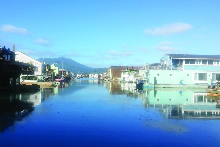 Historic Sausalito Houseboat Walking Tour - thumb 1