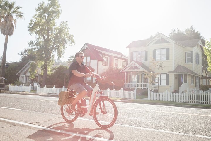 Introductory Wine Tour Of Paso Robles On Electric Bikes - thumb 0