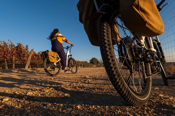 Introductory Wine Tour Of Paso Robles On Electric Bikes - thumb 5
