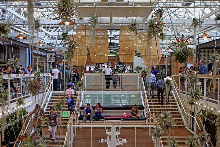 Orange County Private Transfers: To Anaheim Resort. - thumb 0