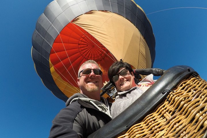 Breathtaking Colorado Springs Sunrise Hot Air Balloon Flight - thumb 2