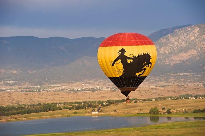 Breathtaking Colorado Springs Sunrise Hot Air Balloon Flight - thumb 5