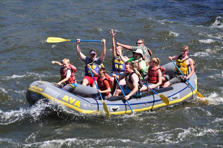 Upper Colorado Full-Day Scenic Float From Kremmling - thumb 2