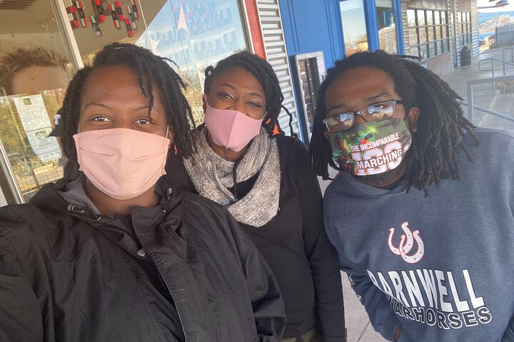 Santa Monica Shuffle Scavenger Hunt - thumb 0