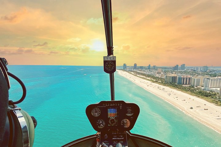 30-Minute Miami Helicopter Ride For 3 Passengers - thumb 0